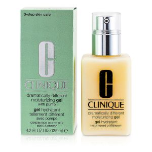 Dramatically Different Moisturising Gel - Combination Oily to Oily (With Pump)  --125ml/4.2oz - CLINIQUE by Clinique